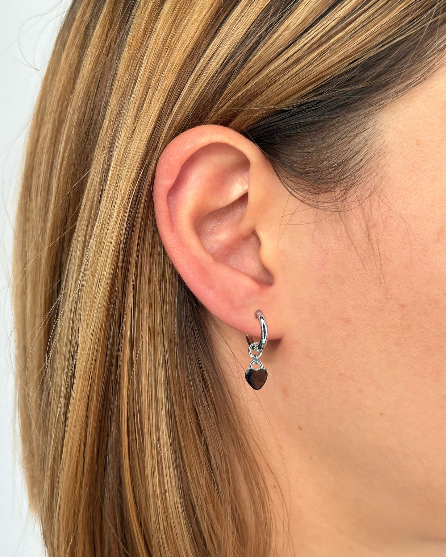 Orecchini a Cerchio Miranda argento Cerchietto piccolo con pendente a forma di cuore 2 in 1.