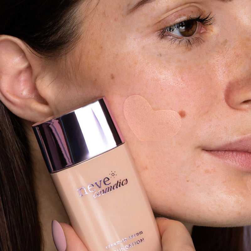 CREAM-TO-SERUM
Light Rose
Tonalità chiara dal sottotono rosato.