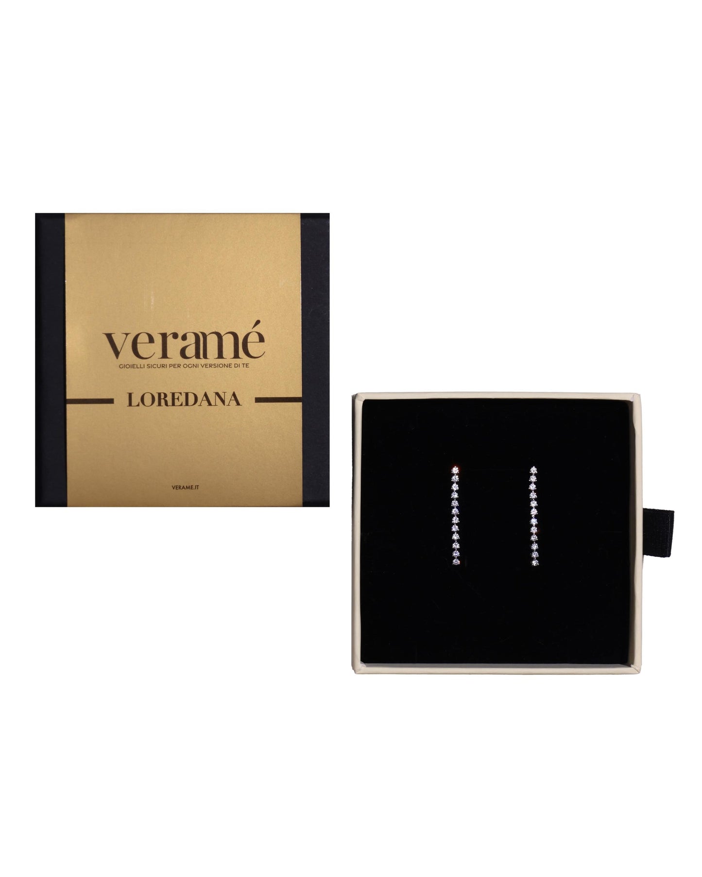 Orecchini Pendenti Loredana Argento Orecchino pendente con zirconi incastonati.