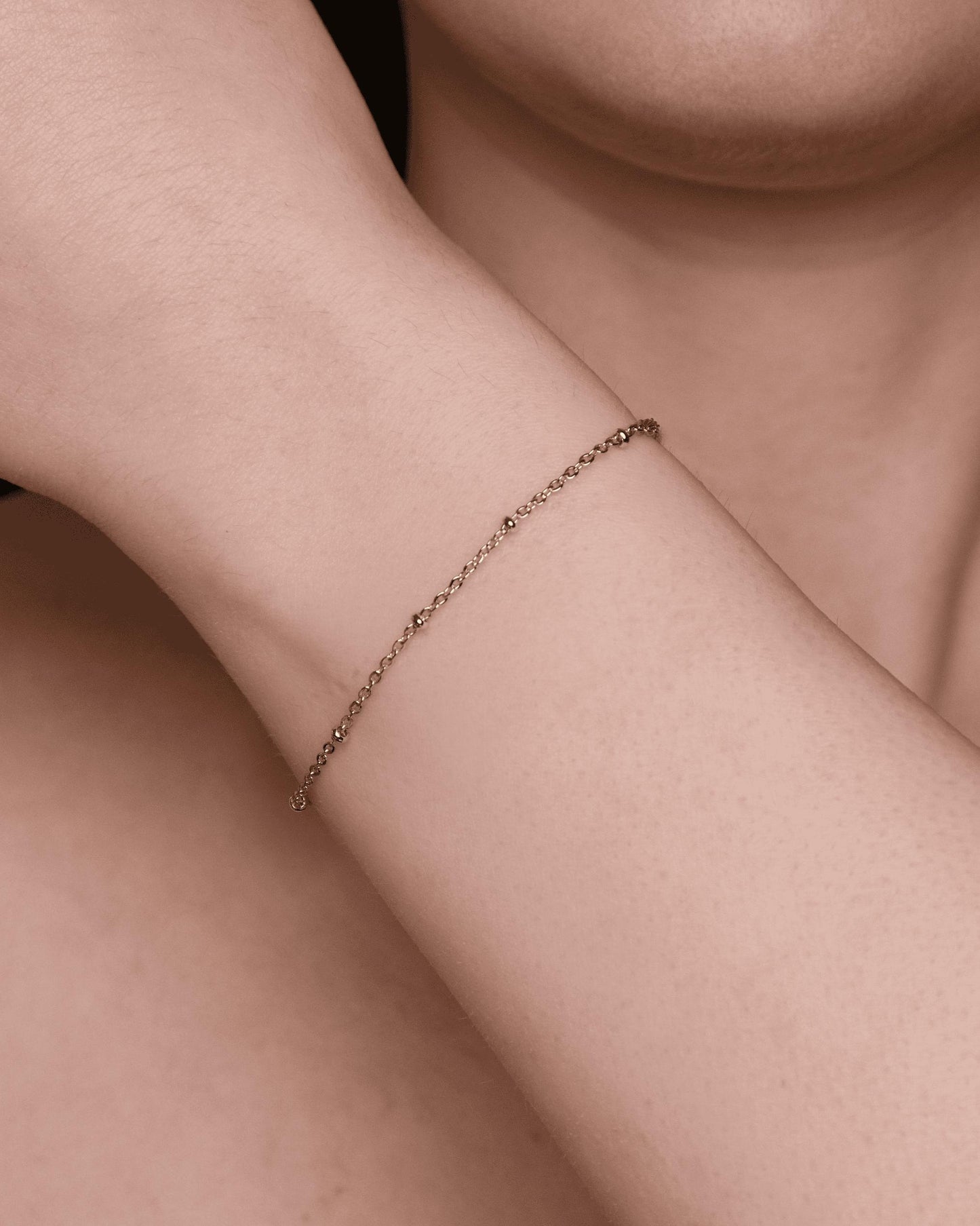 Bracciale Rosaria Oro Bracciale con filo e sfere stile rosario