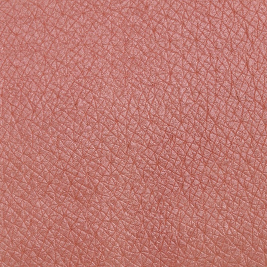 GLI ARCOBALENI
Nowhere
Color pesca nude a sottotono beige