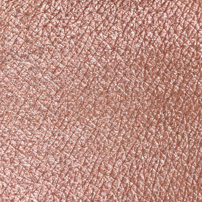 PASTELLO OCCHI Gioia
Brillante rosa beige metallico dal sottotono freddo.
