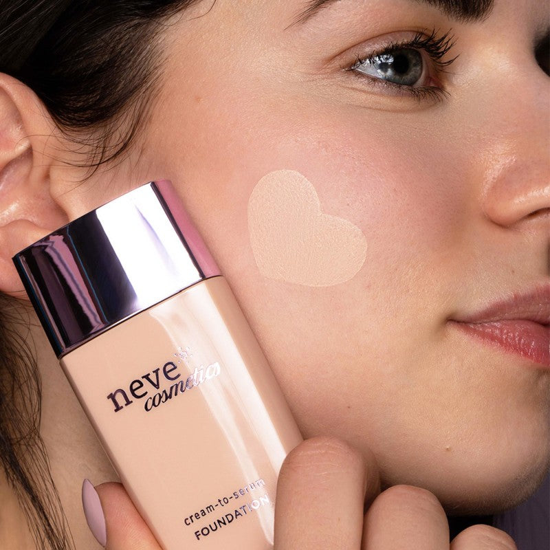 CREAM-TO-SERUM
Fair Neutral
Tonalità chiarissima dal sottotono neutro.