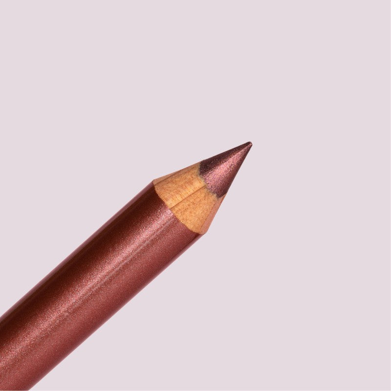 PASTELLO OCCHI Acero
Biomatita occhi color marrone medio con duochrome rosato.