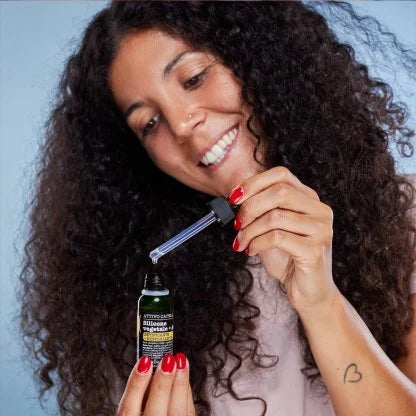 Silicone vegetale + Amla Olio ristrutturante capelli, setificante e rinforzante. Per styling o impacchi